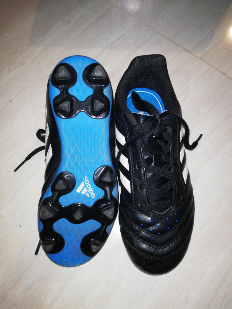 baby football boots size 7