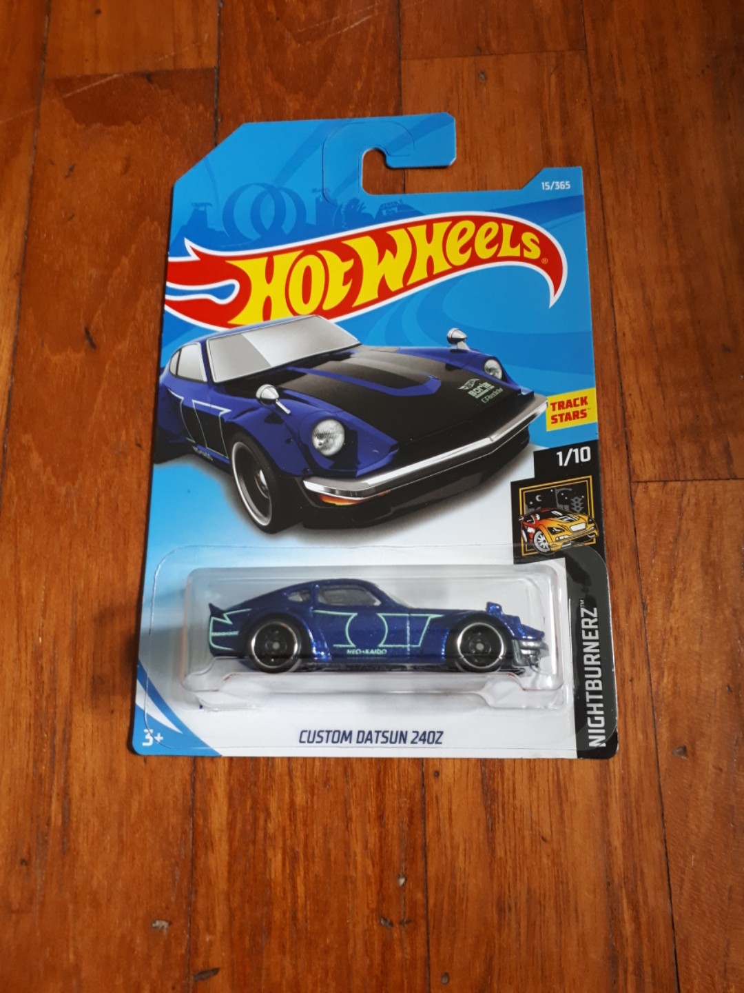 Hot Wheels Hotwheels Custom Datsun 240Z 1:64 1//64 diecast Nightburnerz 1//10