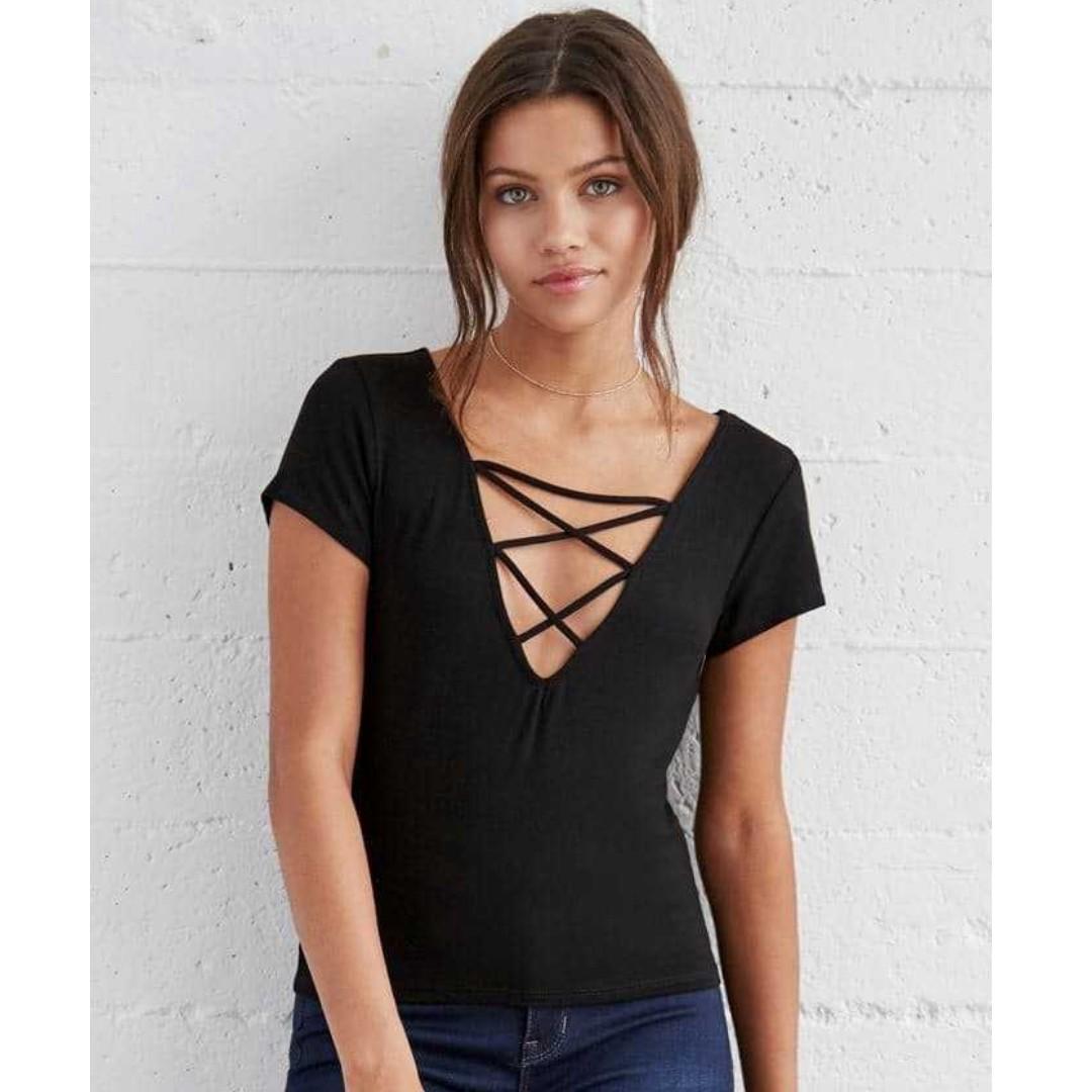 Me To We Black Plunge Ribbed Criss Cross Tee T Shirt