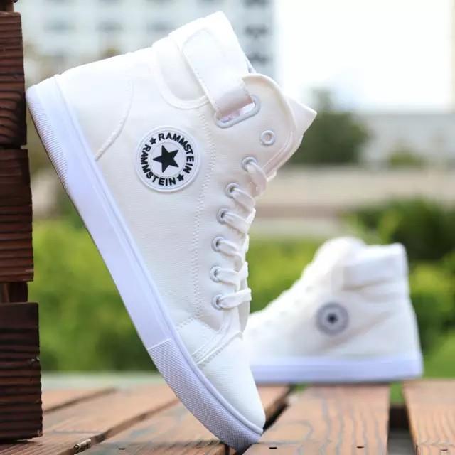 White canvas new arrivals sneakers men
