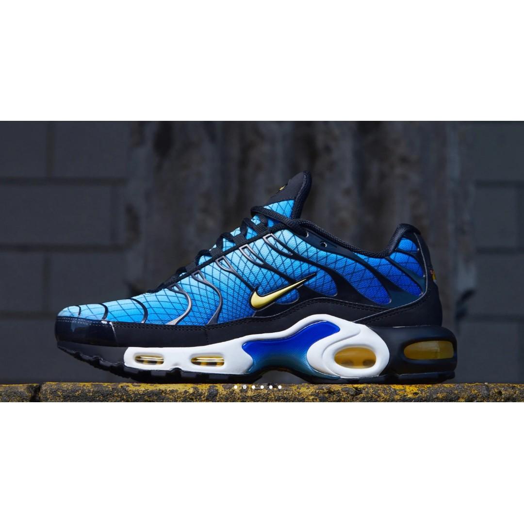 nike air max plus women's hyper blue