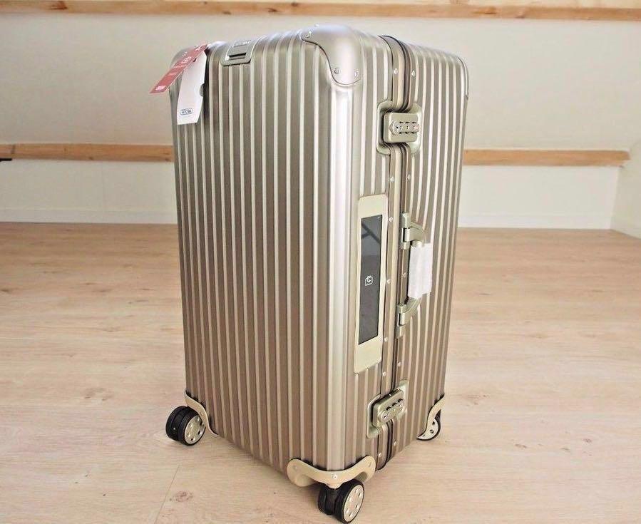 Rimowa topas titanium sport outlet