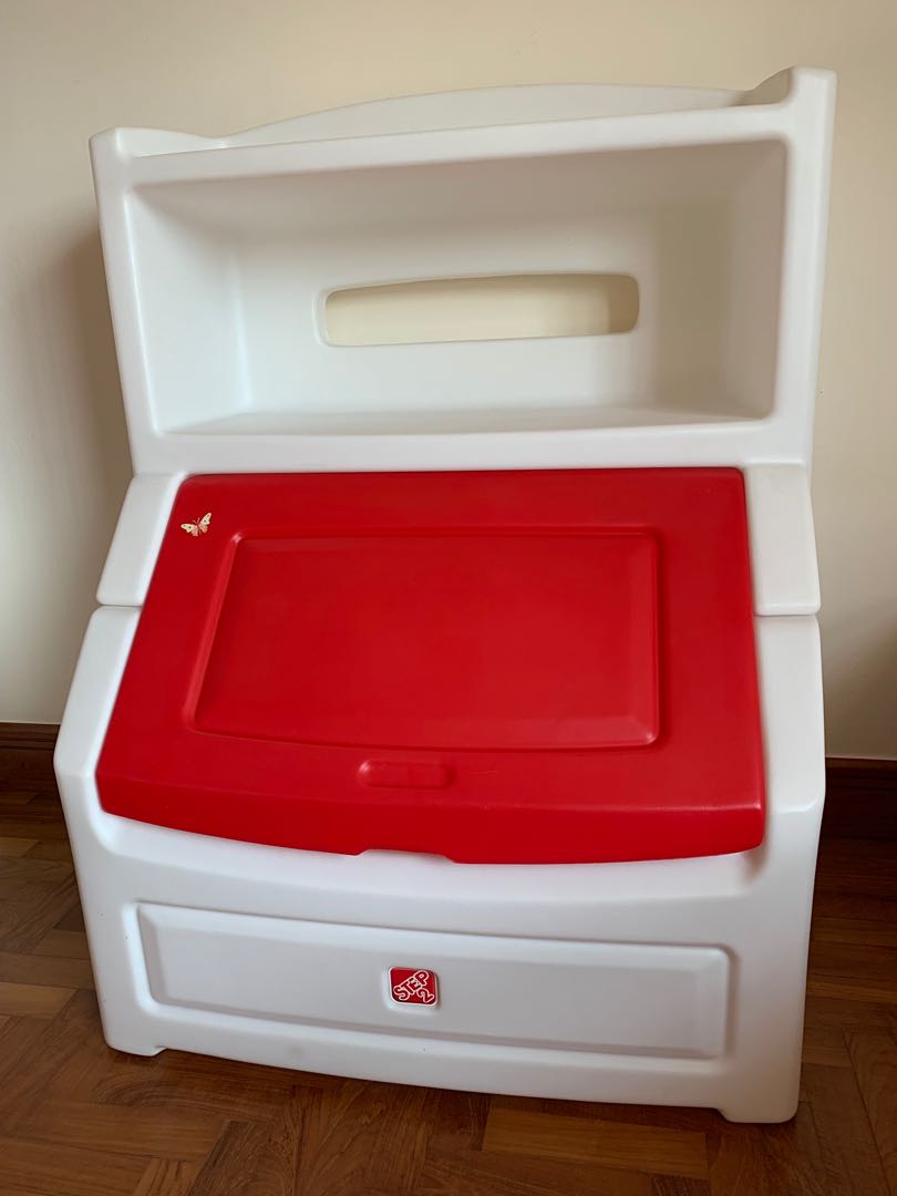 Step2 Lift And Hide Bookcase Storage Chest