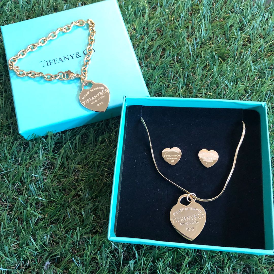 tiffany and co bracelet and necklace set
