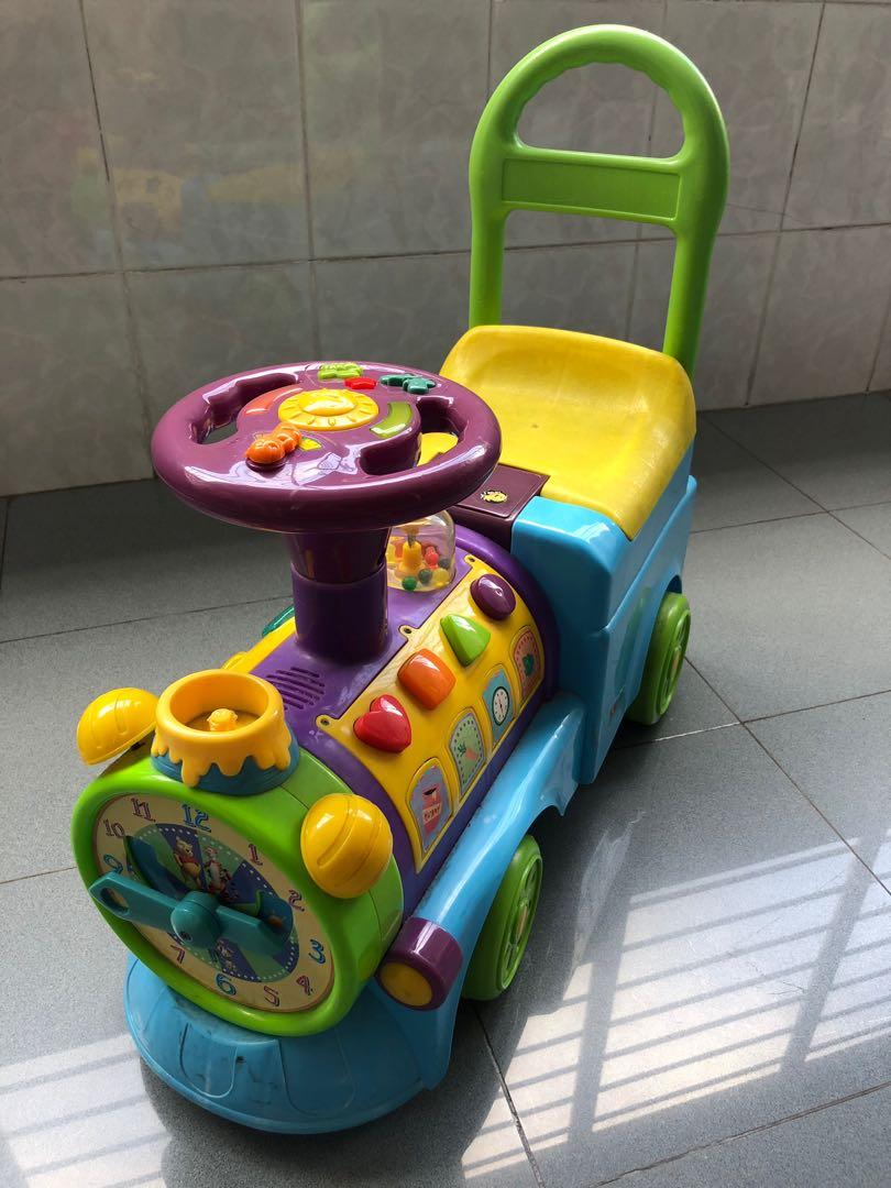 winnie the pooh baby walker