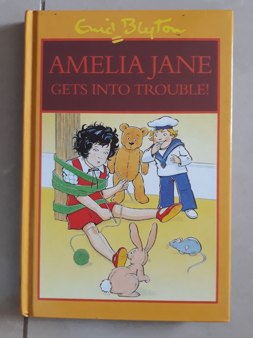 Amelia Jane gets into trouble