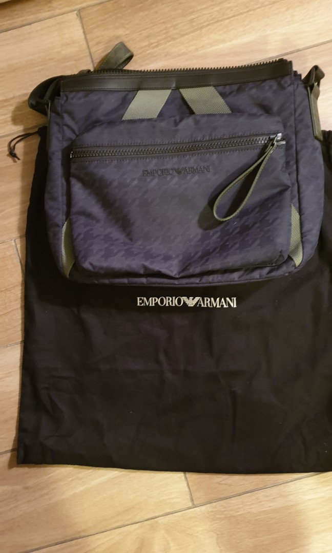 armani exchange sling bag for mens