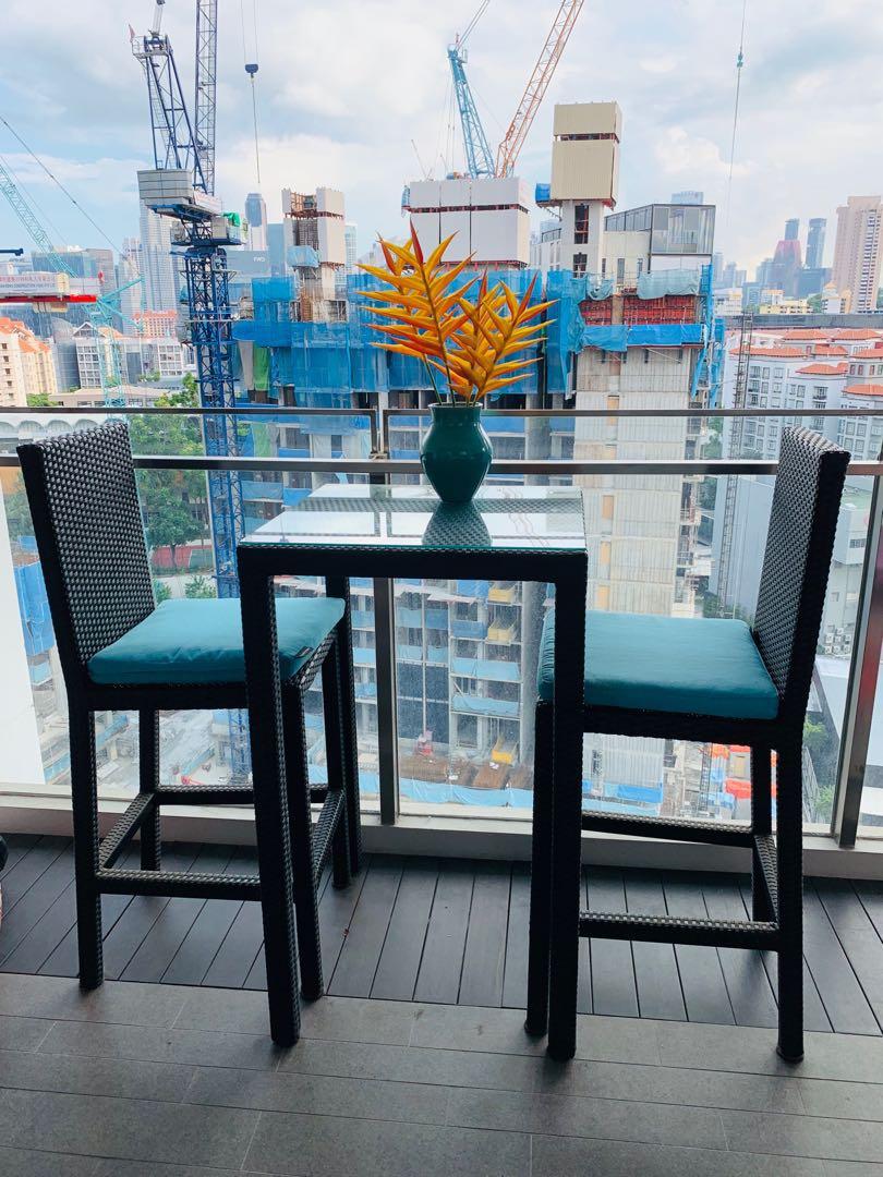 Balcony high sales table and chairs