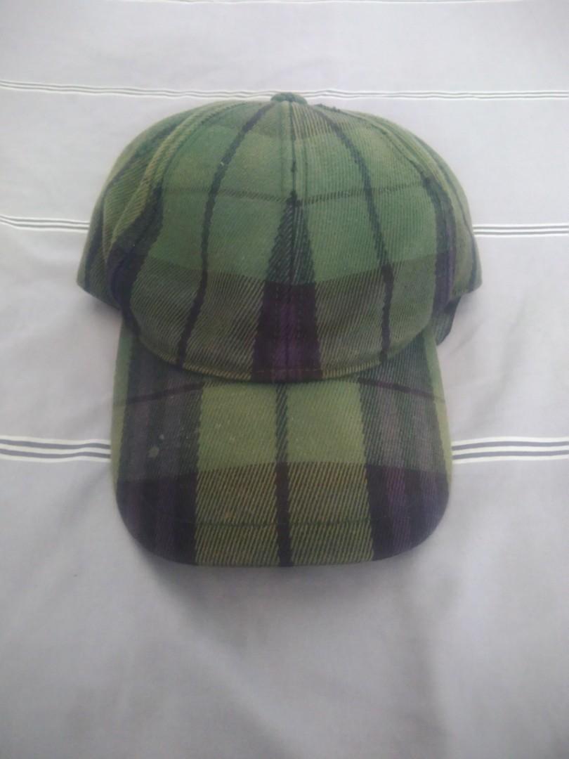 BURBERRY Cap (green plaid), Women's 