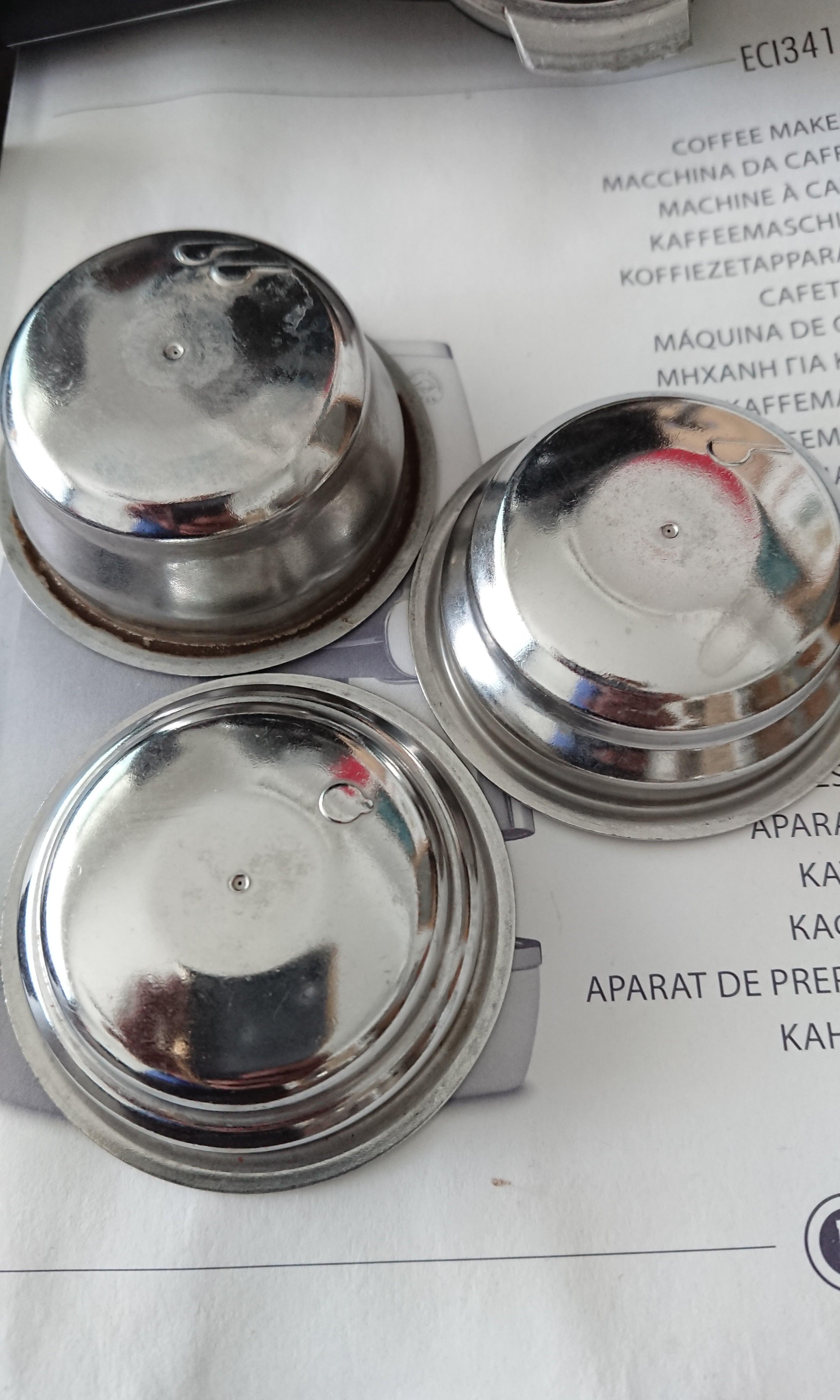 Delonghi Distinta pump espresso machine, TV & Home Appliances, Kitchen