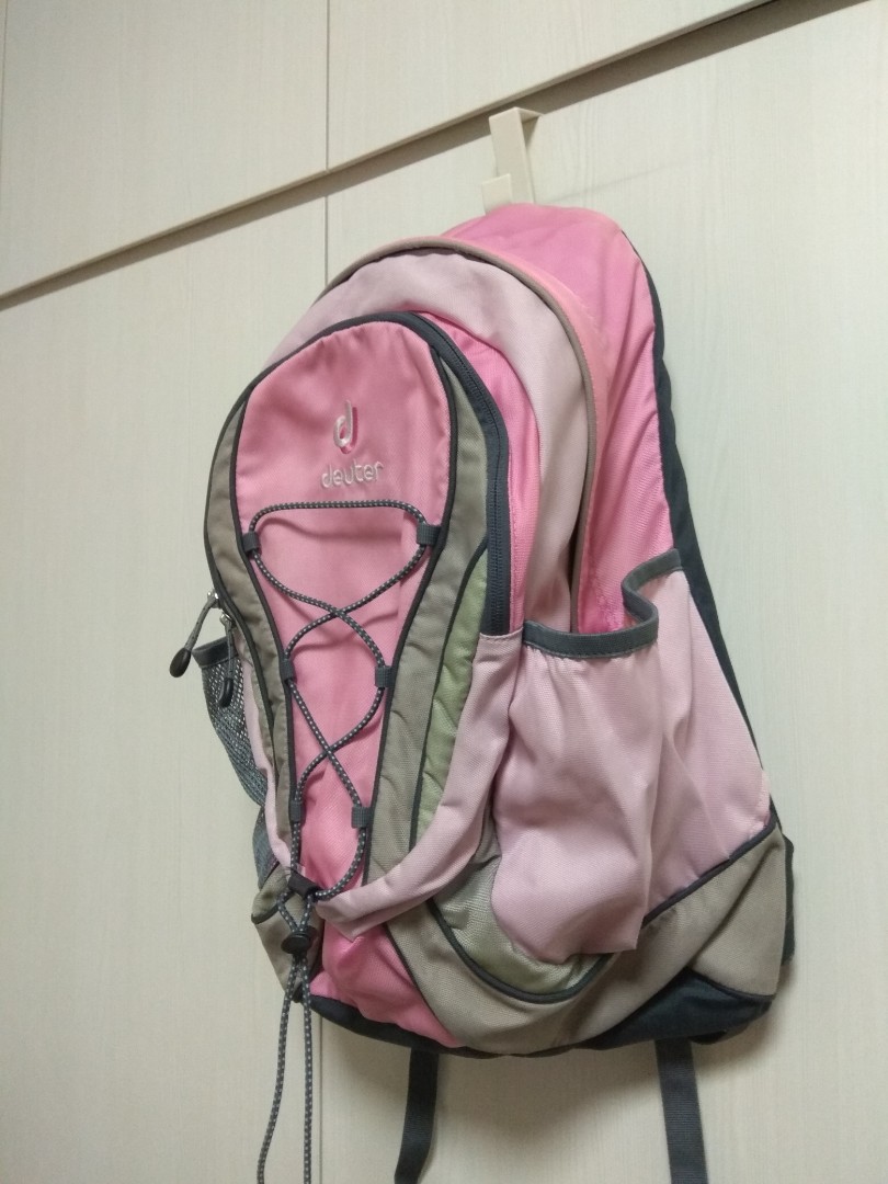 Deuter backpack (Pink), Women's Fashion 