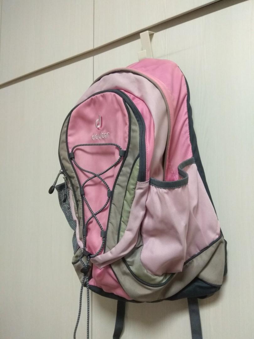 deuter pink backpack