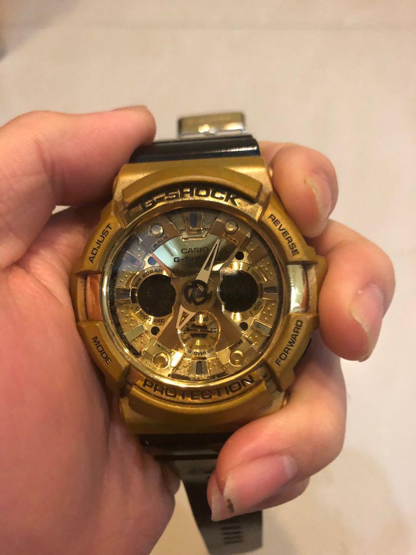 G shock hotsell ga 200 gold