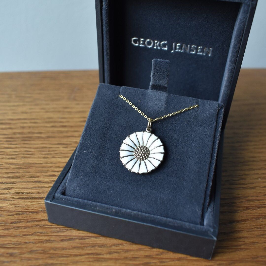 Georg jensen hotsell daisy pendant