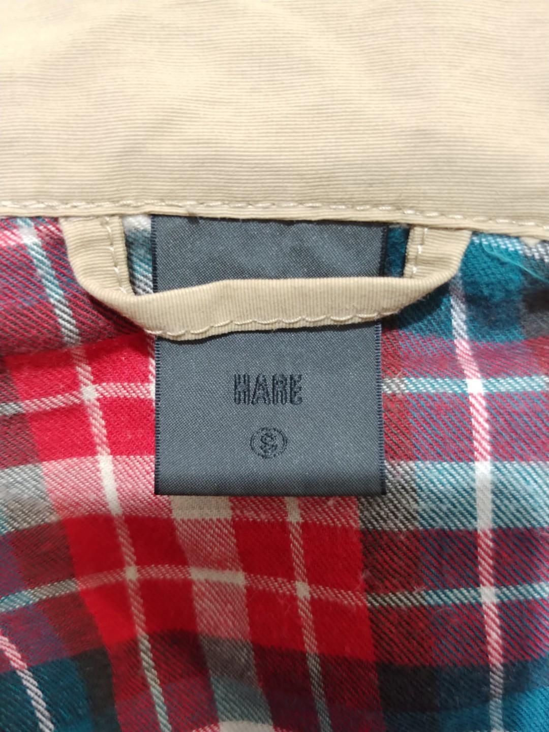 Hare Jacket （分類：外套及戶外衣服）位於 Hong Kong。 由 shoppingtime_ 提交（商品編號 204019449，圖片 3）。簡介： 好少着。