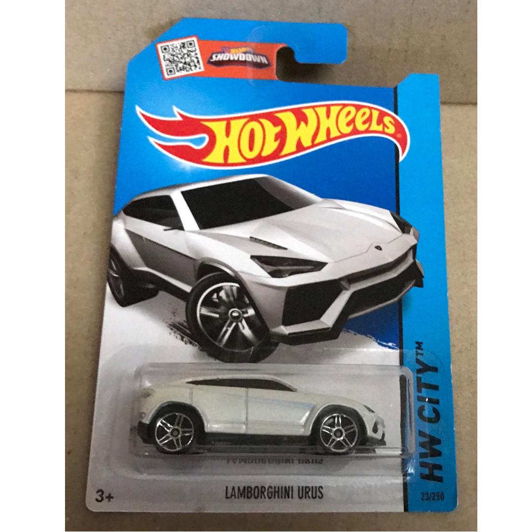 RESERVE Hot Wheels Lamborghini Urus (White)., Hobbies & Toys, Toys & Games  on Carousell