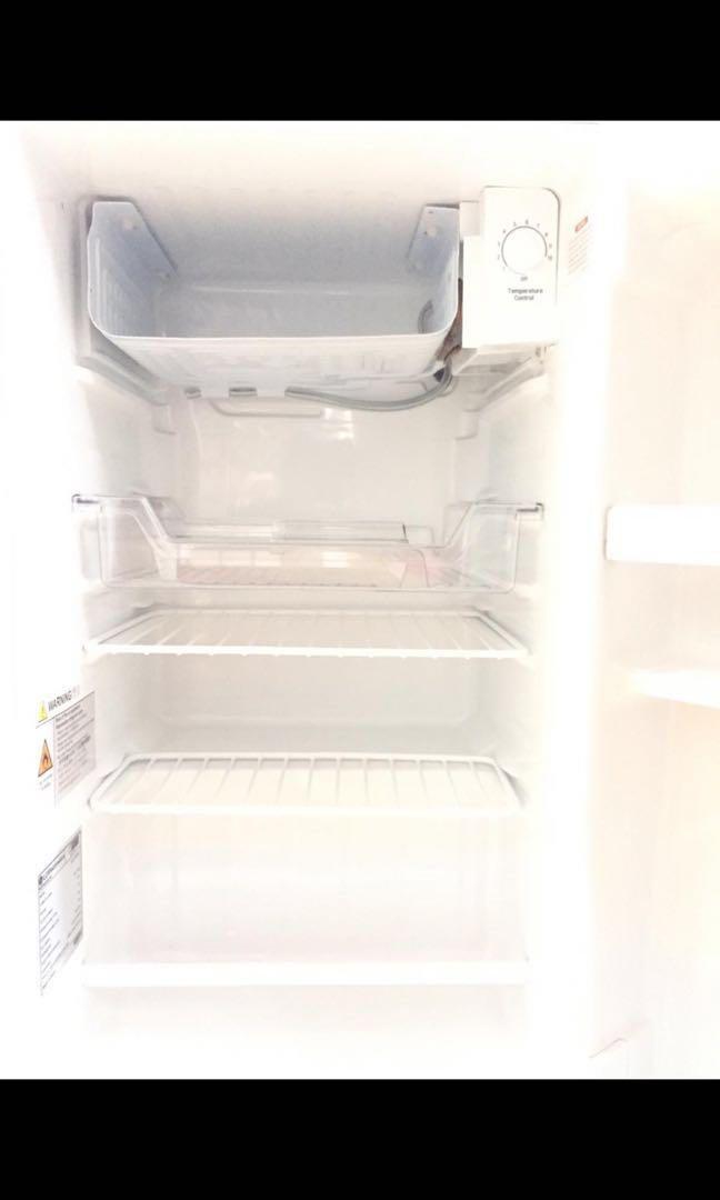 Lg Gl 131 Sqw Bar Fridge 90i Tv Home Appliances Kitchen Appliances Refrigerators Freezers On Carousell