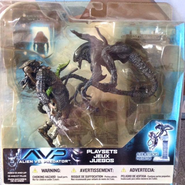 Mcfarlane Toy Avp Alien Vs Predator Diorama Set Toys Games Others On Carousell