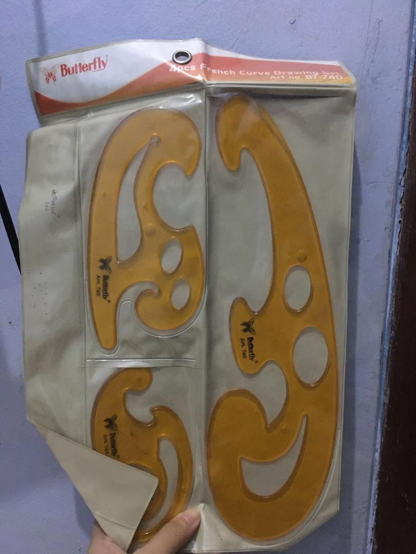 Penggaris Teknik Design Gambar Butterfly Triangle, Buku & Alat Tulis