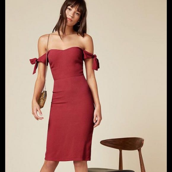 Reformation Marla off shoulder dress