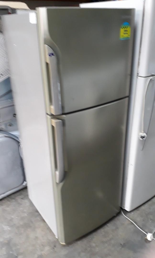 Samsung 2 door refrigerator / fridge RT37STPN 304L, TV & Home