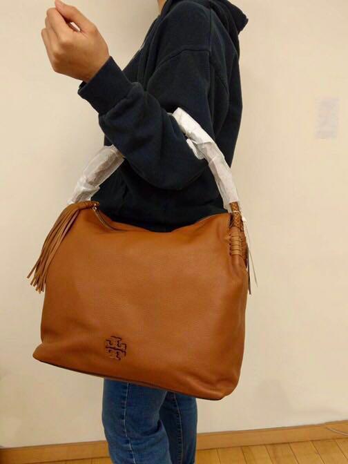 Taylor hobo tory burch hot sale
