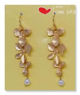 Gold Orchid Flower dangle earrings (SOLD OUT)
