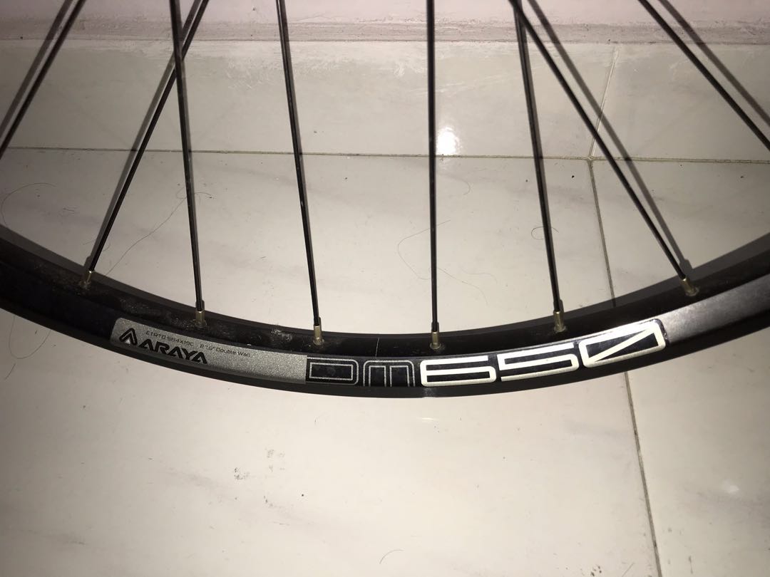 Araya dm 650 rims clearance