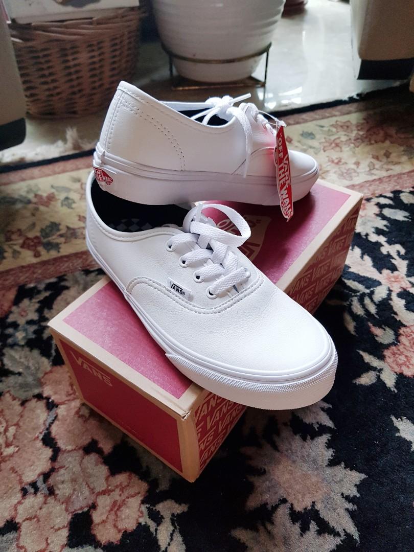 BNIB White Vans leather finish Men s Fashion Footwear Dress
