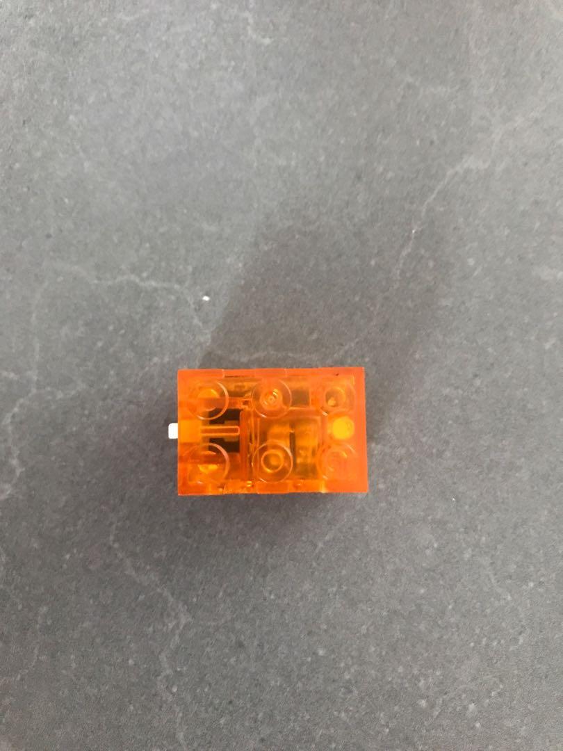 Brick with light (Category: Lego & Building Sets) located in Singapore. Submitted by misszzy (Listing ID 204100708, Image 1). Description: Fits LEGO parts..