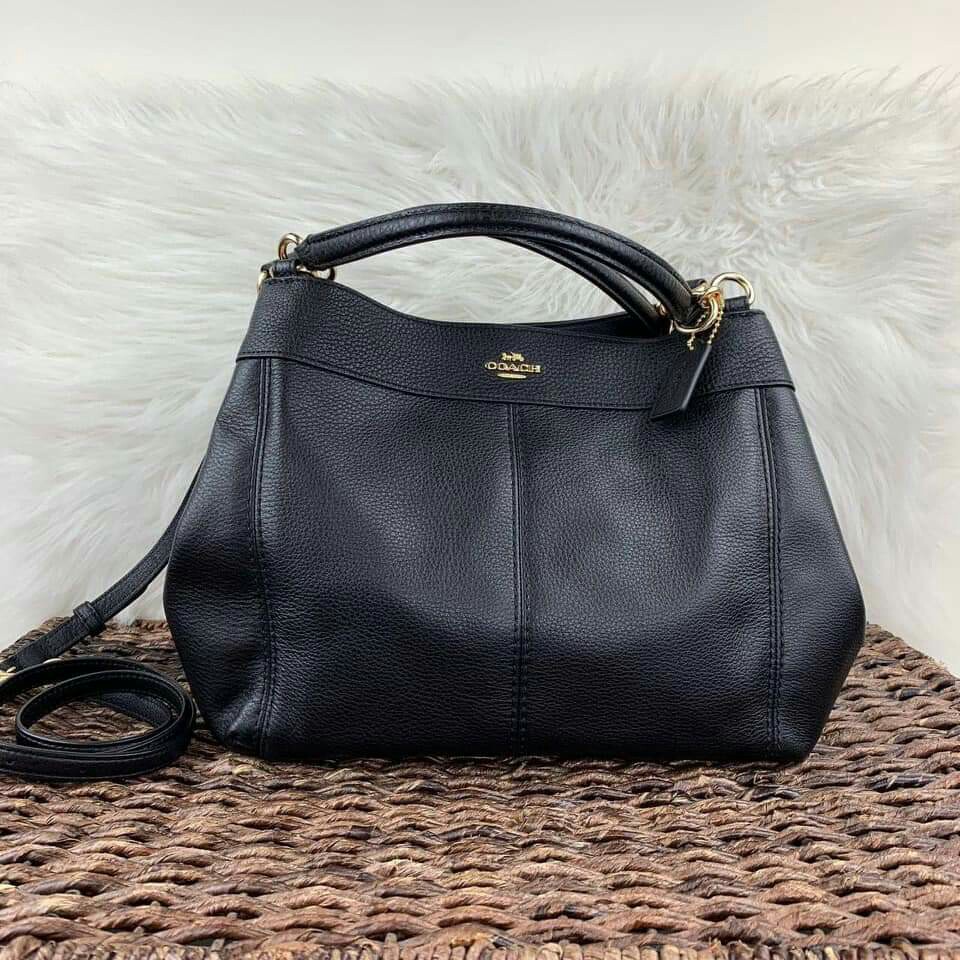 bugatti leather messenger bag