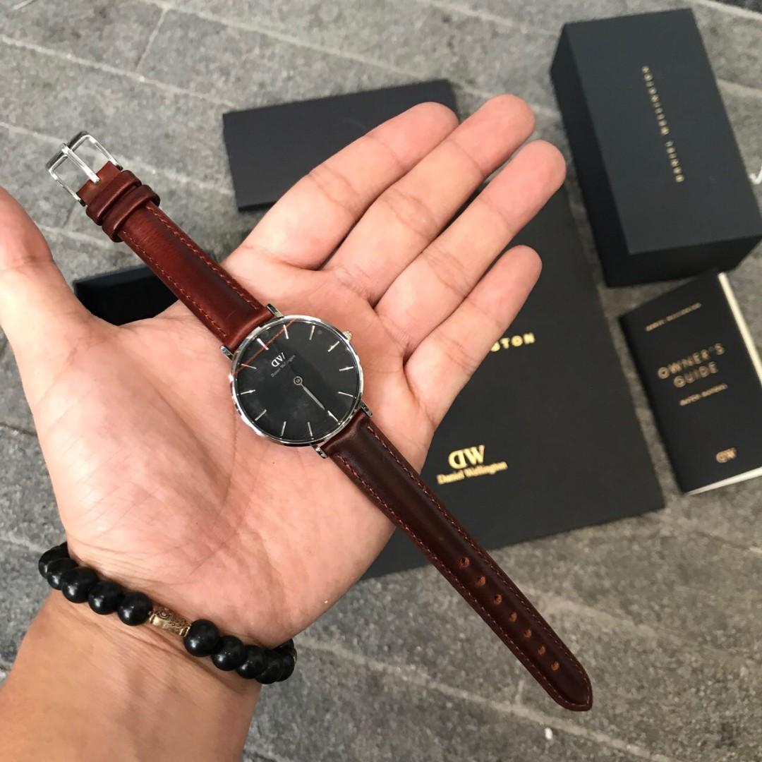 DANIEL WELLINGTON LEATHER LADIES COPY ORIGINAL EDITION Women s Fashion Watches Accessories Watches on Carousell