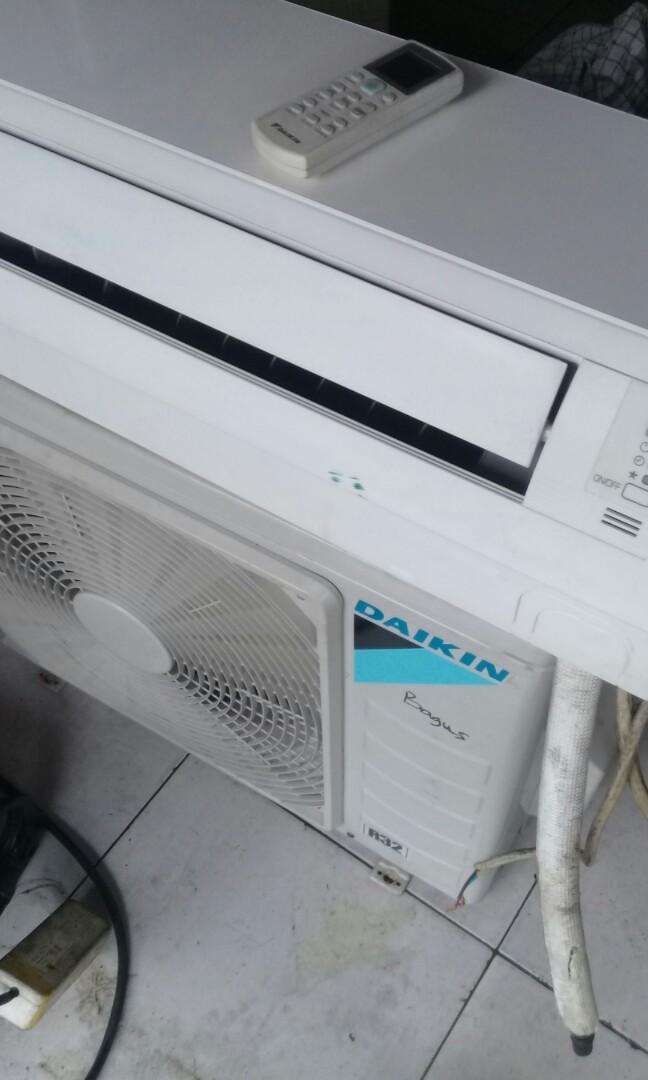 Dijual Ac Daikin 1 2pk 1pk Mesin Ori Kuat Dan Awet Gratis Ongkir Terima Dingin Elektronik Lainnya Di Carousell Dijual Ac Daikin 1 2pk 1pk Mesin Ori Kuat Dan Awet Gratis Ongkir Terima Dingin Elektronik Lainnya Di Carousell