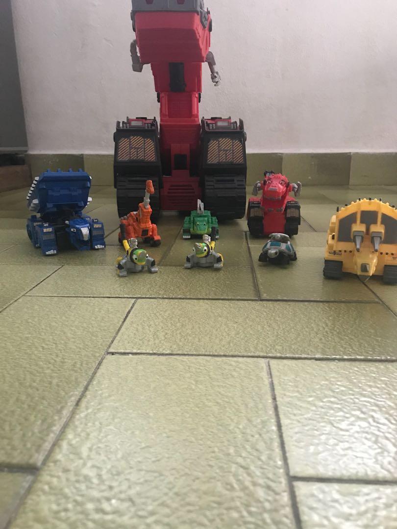 Dinotrux bundle, Hobbies & Toys, Toys & Games on Carousell