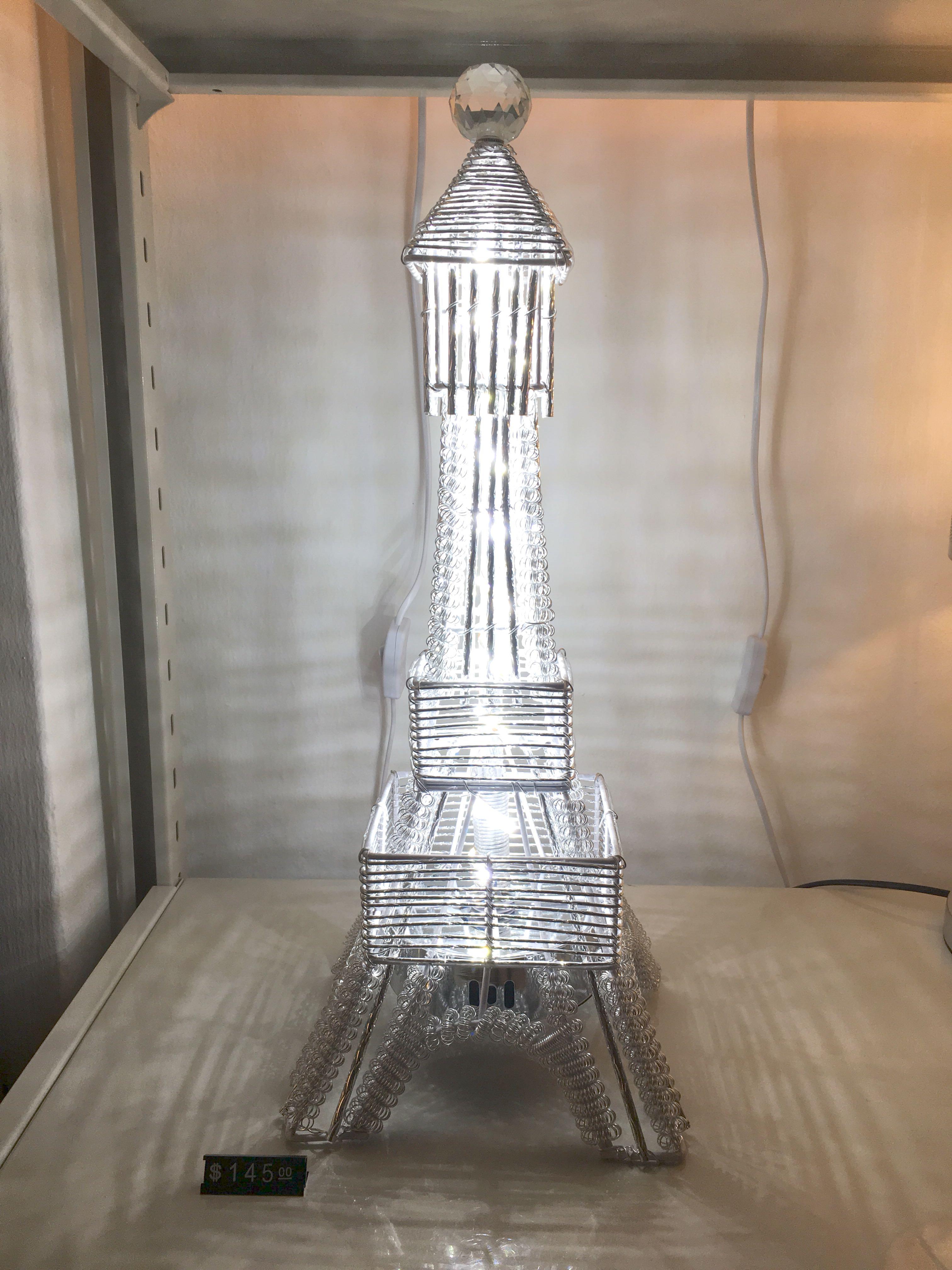 eiffel tower table lamp