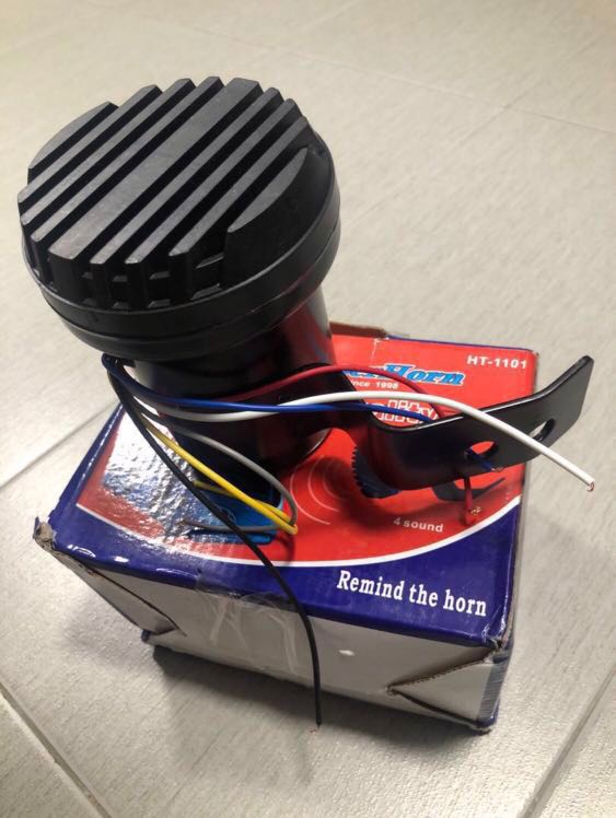 Japanese talking reverse alarm, Car Accessories, Accessories on Carousell