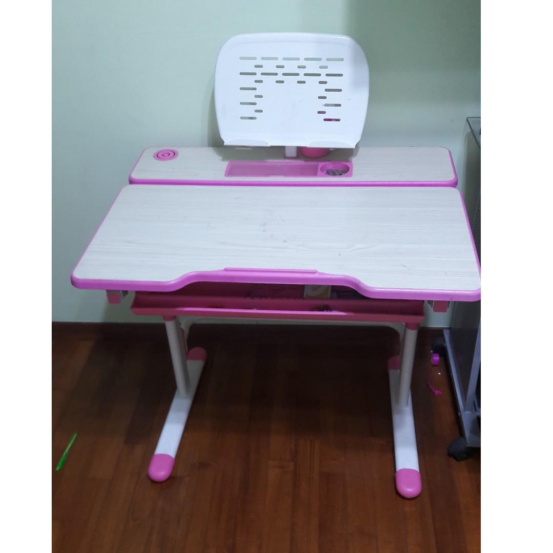 kids study table for sale