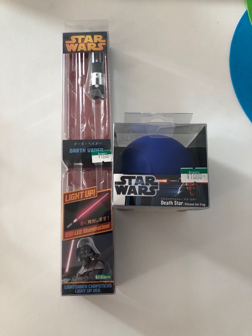 Lightsaber light up chopsticks and Death Star Ice tray, Hobbies & Toys