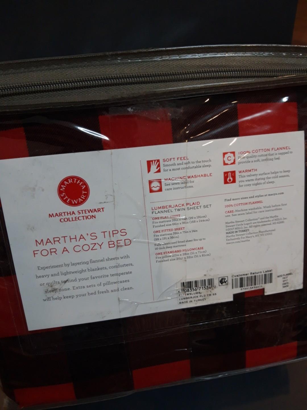 Martha Stewart Flannel Sheet Set (Twin) (Category: Bed Frames & Mattresses) located in San Juan City. Submitted by aftersixph (Listing ID 204063793, Image 3). Description: - 100% Cotton Flannel - This velvety surface helps to keep you warm and cozy throughout cold wintery nights. - Fitted sheet fits mattresses up to 16" deep - Machine washable - wash before first use for more softness. - Set includes 1 Flat Sheet, 1 Fitted Sheet and 1 Standard Pi