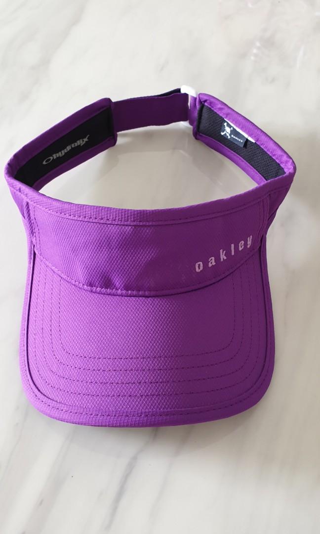 $12 oakley visor