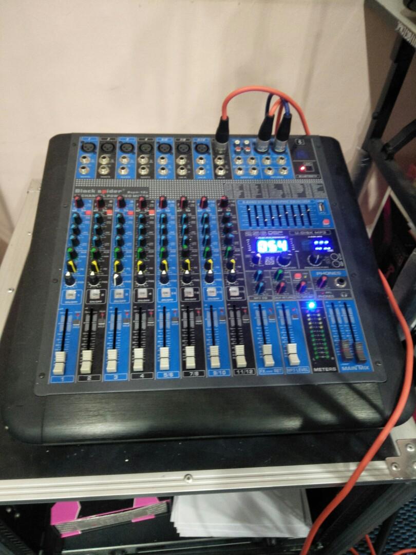 Power Mixer Black Spider 12 channel 700watt, Hobbies & Toys, Music