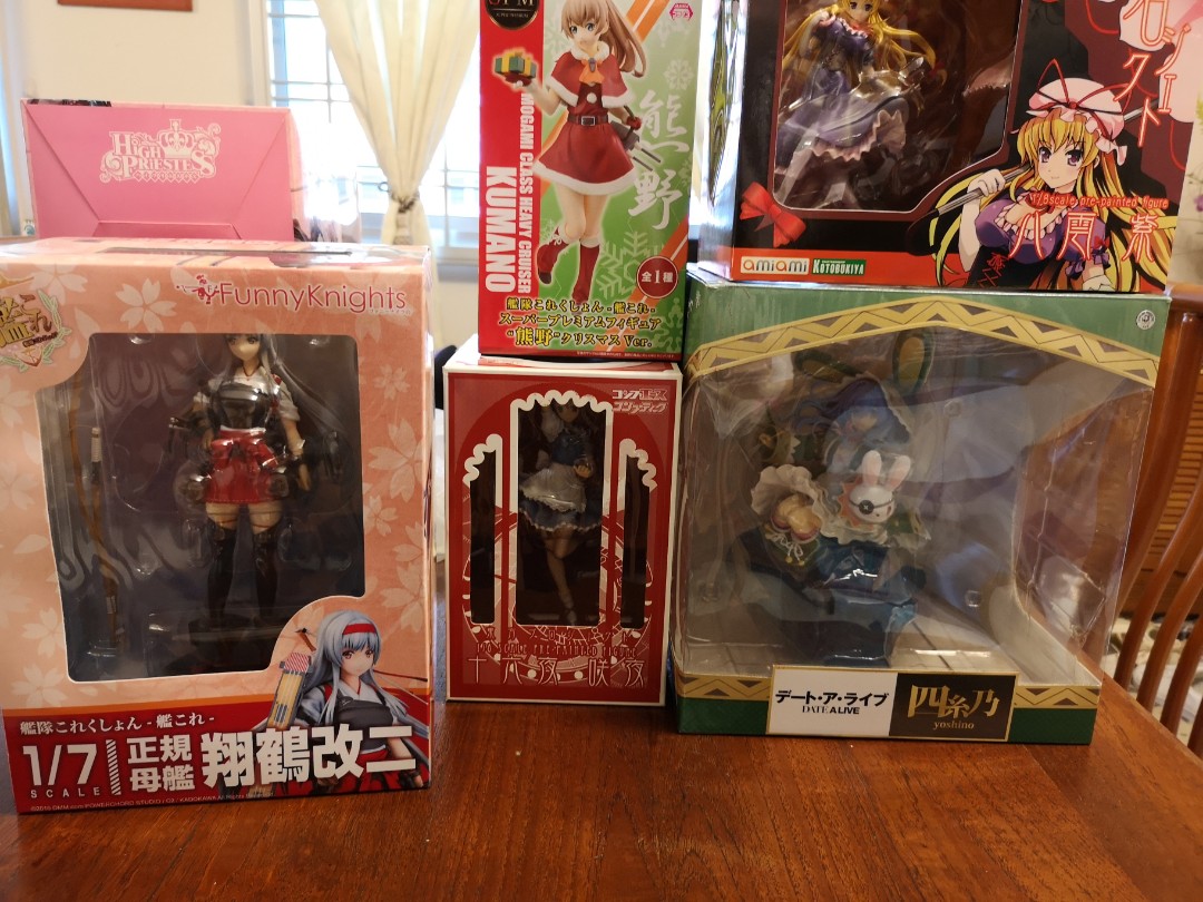 pre owned anime figures