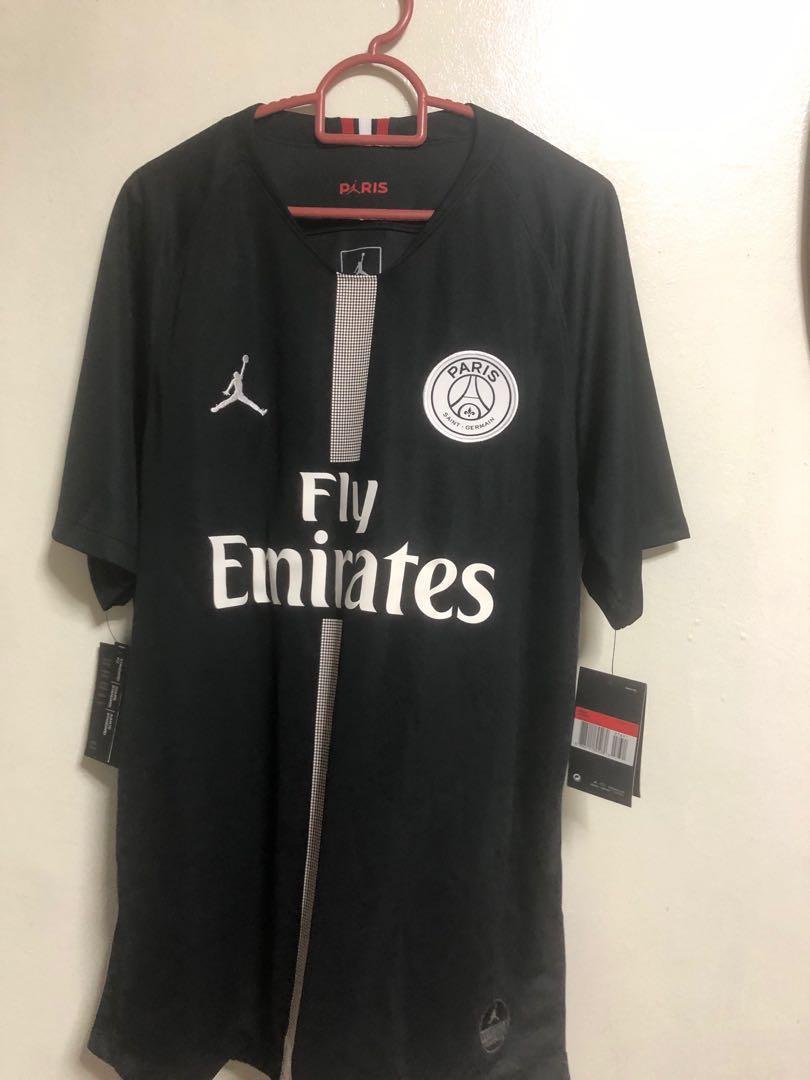 PSG x Louis Vuitton S, Men's Fashion, Activewear on Carousell