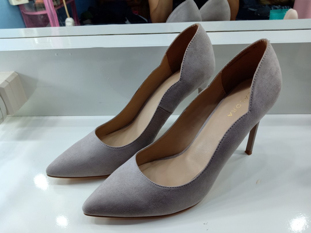 Sepatu high heels Zalora like new Fesyen Wanita Sepatu di Carousell