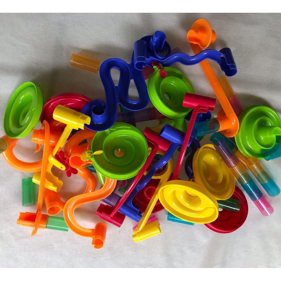 Toys'R'us marble run ball pit, Hobbies & Toys, Toys & Games on Carousell