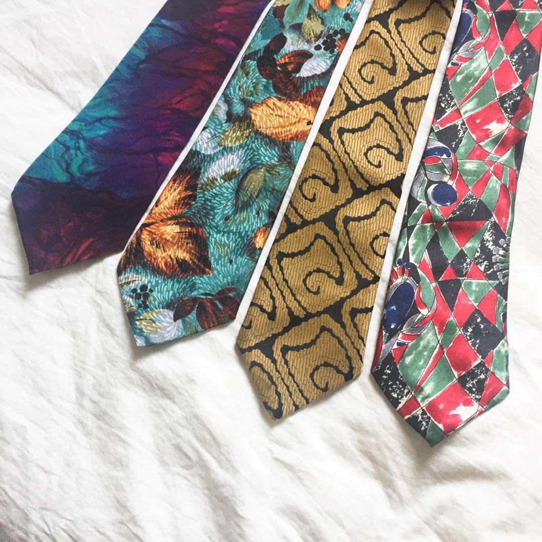 spring neck ties