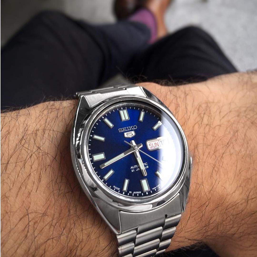 mens seiko 5 automatic watch snxs77