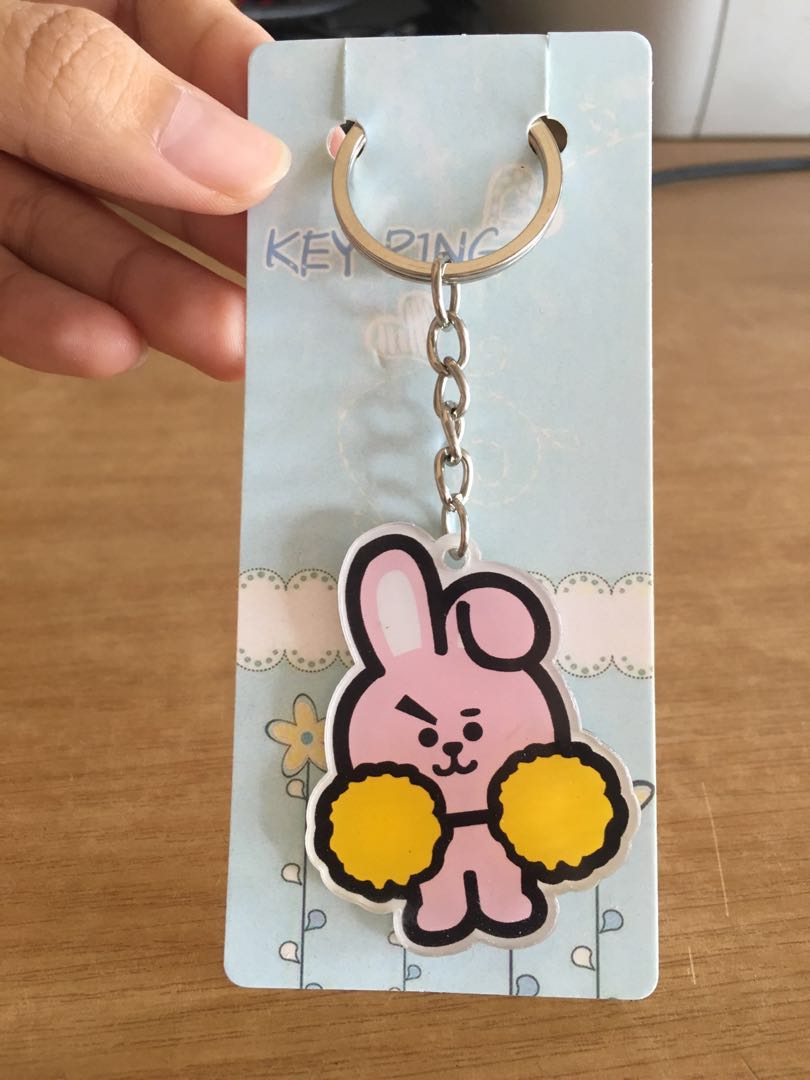BTS BT21 Jungkook Cooky Keychain, Hobbies & Toys, Collectibles