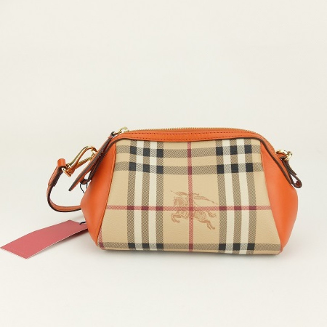 Burberry mini blaze hot sale crossbody bag