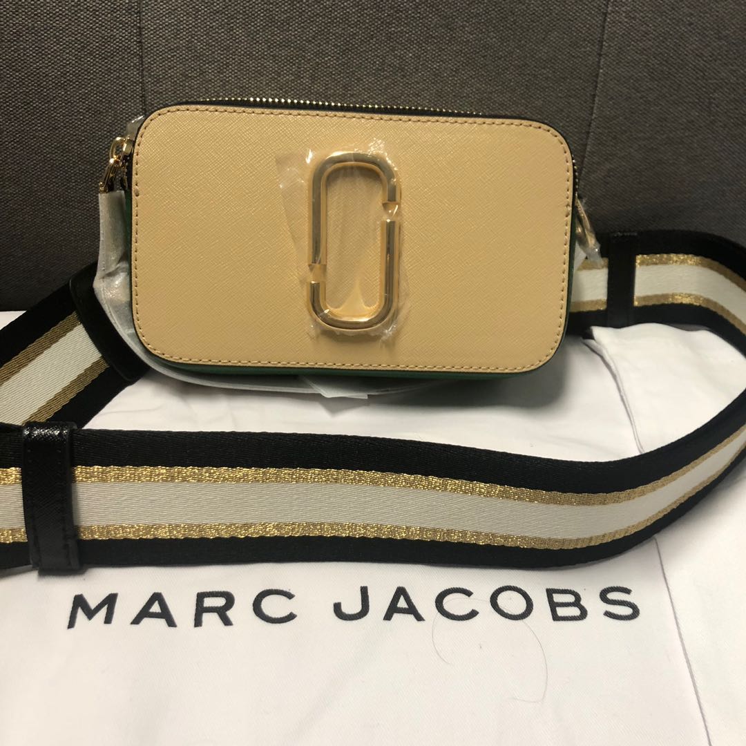 marc jacobs snapshot bag singapore